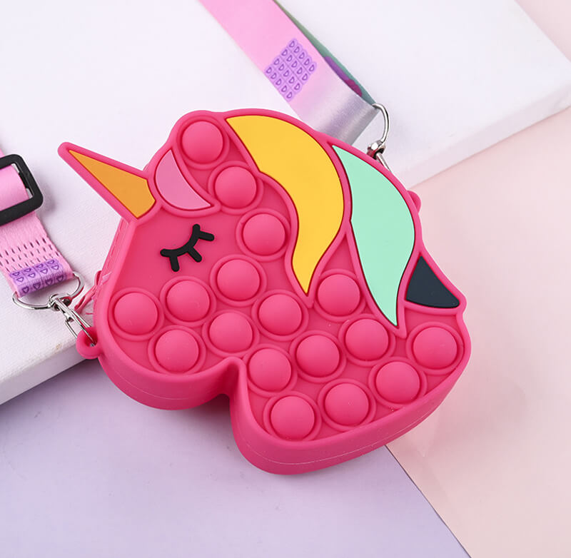 Uspavani jednorog torbica